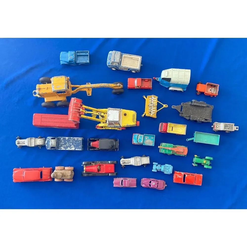 VTG Diecast Corgi Rio Tootsie Matchbox Lesney Toy Lot Bundle Wooden Wheel Others